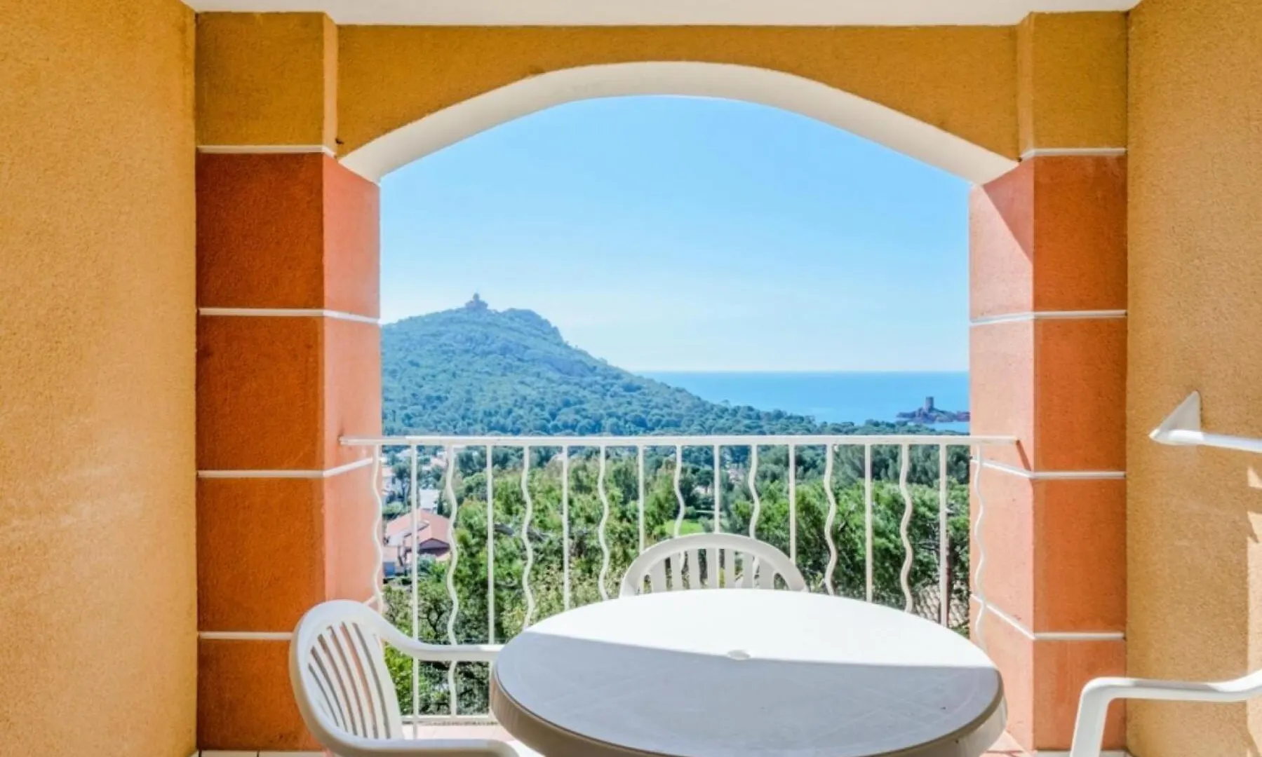 Residence Le Hameau De Cap Esterel - Maeva Home - Appartement 2 Pieces 5 Personnes - Budget Mae-5324 Saint-Raphael  Apartment Saint-Raphael (Var)
